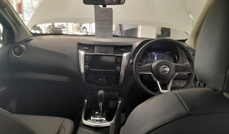 
								Nissan Navara 2.5D Le Plus D Cab 4X4 At full									