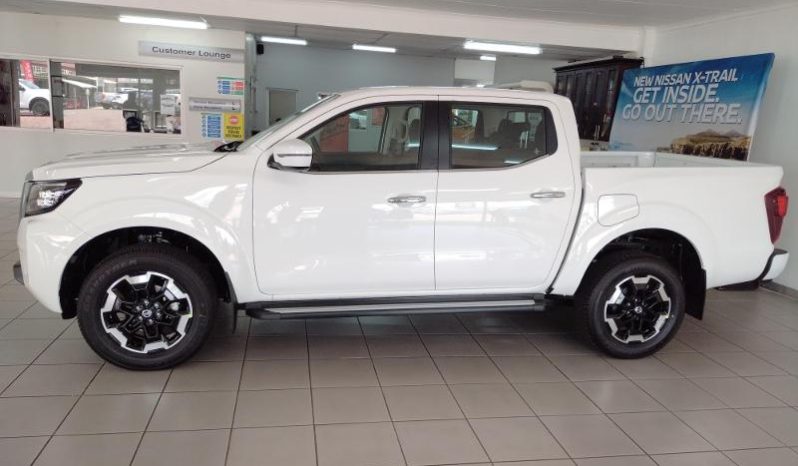 
								Nissan Navara 2.5D Le Plus D Cab 4X4 At full									