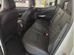 
										Nissan Navara 2.5D Le Plus D Cab 4X4 At full									