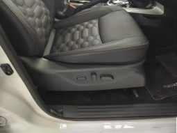 
										Nissan Navara 2.5D Le Plus D Cab 4X4 At full									
