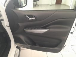 
										Nissan Navara 2.5D Le Plus D Cab 4X4 At full									