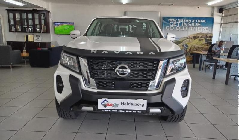 
								Nissan Navara 2.5D Le Plus D Cab 4X4 At full									