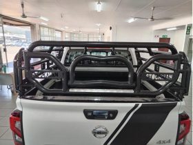 Nissan Navara 2.5D Le Plus D Cab 4X4 At