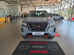 
										Nissan Navara 2.5D Pro-4X D Cab 4X4 At full									