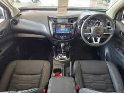 
										Nissan Navara 2.5D Pro-4X D Cab 4X4 At full									