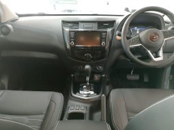 
										Nissan Navara 2.5D Pro-4X D Cab 4X4 At full									