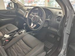 
										Nissan Navara 2.5D Pro-4X D Cab 4X4 At full									