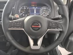 
										Nissan Navara 2.5D Pro-4X D Cab 4X4 At full									