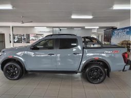 
										Nissan Navara 2.5D Pro-4X D Cab 4X4 At full									