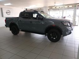 
										Nissan Navara 2.5D Pro-4X D Cab 4X4 At full									