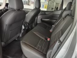 
										Nissan Navara 2.5D Pro-4X D Cab 4X4 At full									