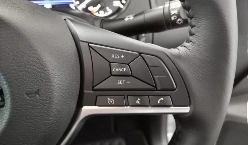 
								Nissan Navara 2.5D Pro-4X D Cab 4X4 At full									