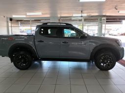 
										Nissan Navara 2.5D Pro-4X D Cab 4X4 At full									