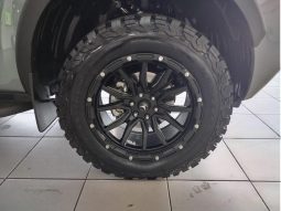 
										Nissan Navara 2.5D Pro-4X D Cab 4X4 At full									