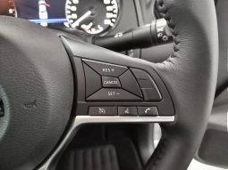 
										Nissan Navara 2.5D Pro-4X D Cab 4X4 At full									