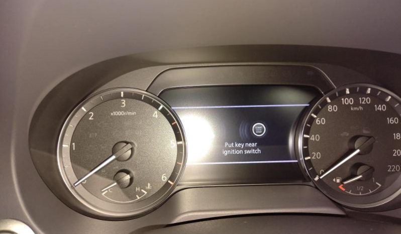 
								Nissan Navara 2.5D Pro-4X D Cab 4X4 At full									