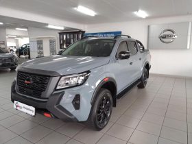 Nissan Navara 2.5D Pro-4X D Cab 4X4 At