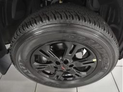 
										Nissan Navara 2.5D Pro-4X D Cab 4X4 At full									