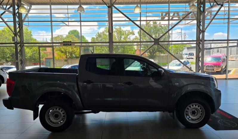 
								Nissan Navara 2.5D Se D Cab 4X2 At full									