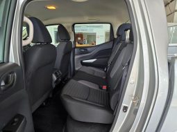 
										Nissan Navara 2.5D Se D Cab 4X2 At full									