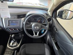
										Nissan Navara 2.5D Se D Cab 4X2 At full									