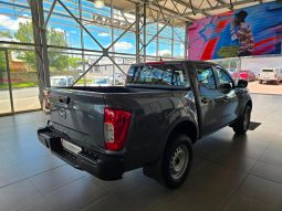 
										Nissan Navara 2.5D Se D Cab 4X2 At full									