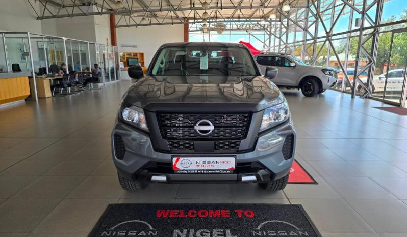 
								Nissan Navara 2.5D Se D Cab 4X2 At full									