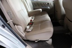 
										Toyota Fortuner 4.0 V6 4X4 At full									