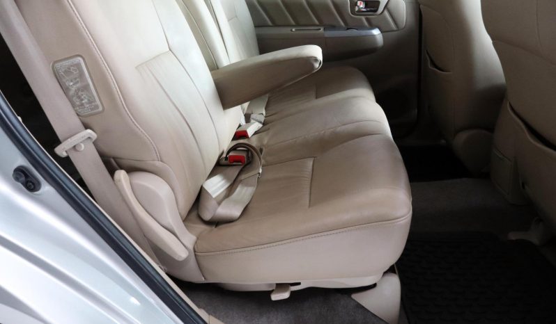
								Toyota Fortuner 4.0 V6 4X4 At full									