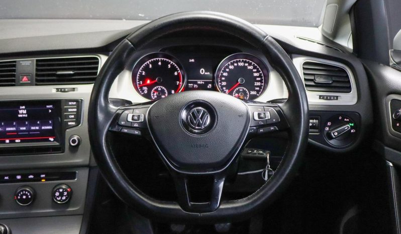 
								Volkswagen Golf 7 1.4 Tsi Bmt Comfortline full									