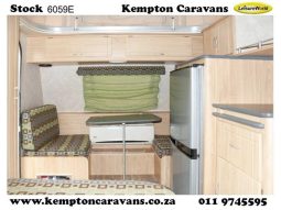 
										Caravan Gypsey Rascal full									