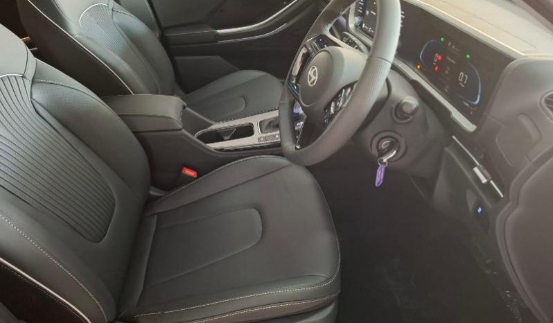 
								Hyundai Alcazar 2.0 Executive At full									