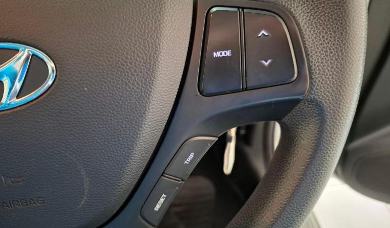 
								Hyundai Grand I10 1.2 Fluid full									