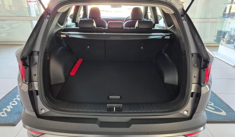 
								Hyundai Tucson 2.0 Premium At full									