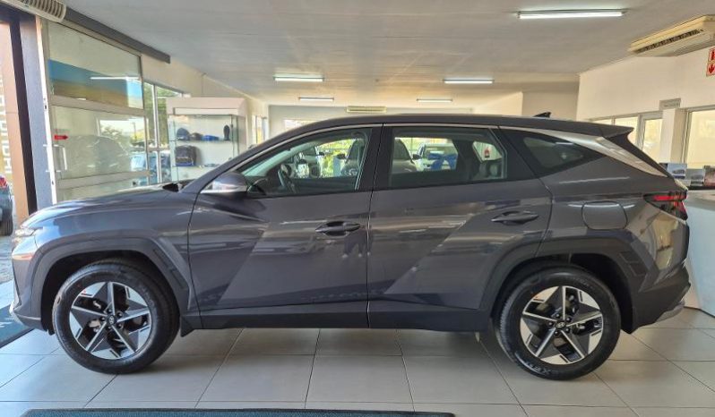 
								Hyundai Tucson 2.0 Premium At full									
