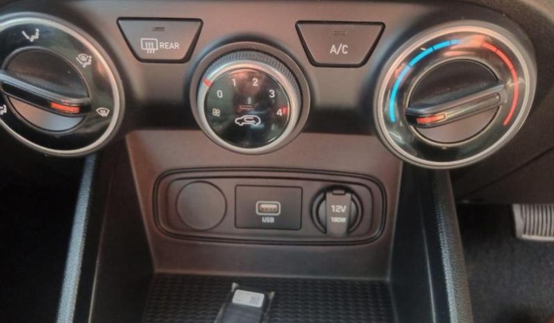 
								Hyundai Venue 1.0 Tgdi Motion Dct Infotainment full									