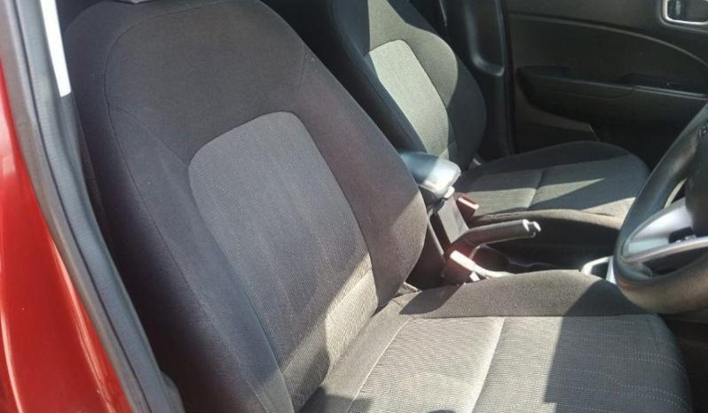 
								Hyundai Venue 1.0 Tgdi Motion Dct Infotainment full									