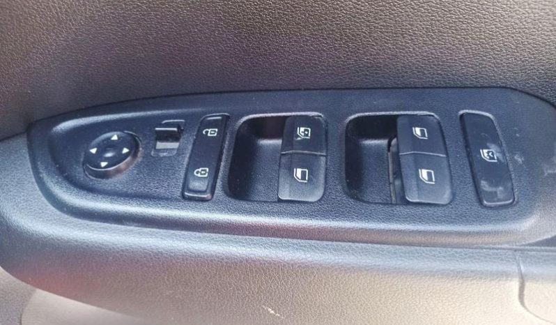 
								Hyundai Venue 1.0 Tgdi Motion Dct Infotainment full									