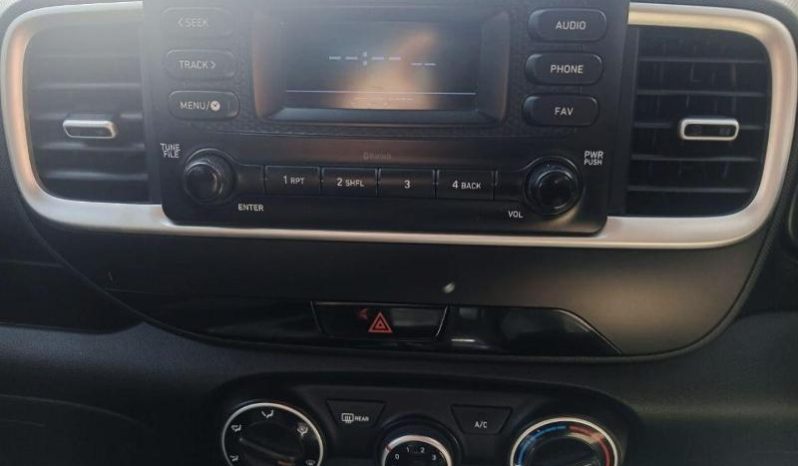 
								Hyundai Venue 1.0 Tgdi Motion Dct Infotainment full									