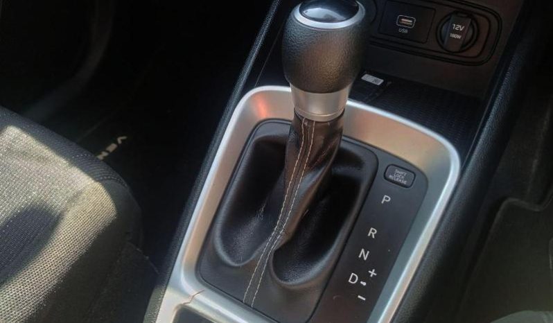
								Hyundai Venue 1.0 Tgdi Motion Dct Infotainment full									