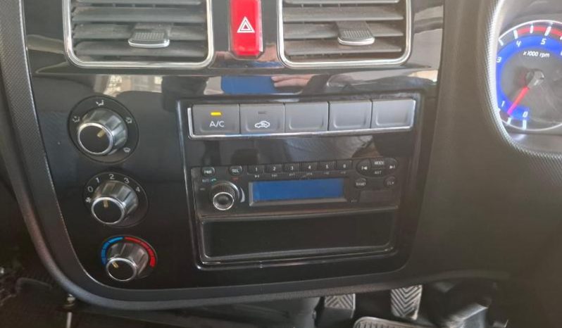 
								JAC X200 1.5 Ton Dropside full									