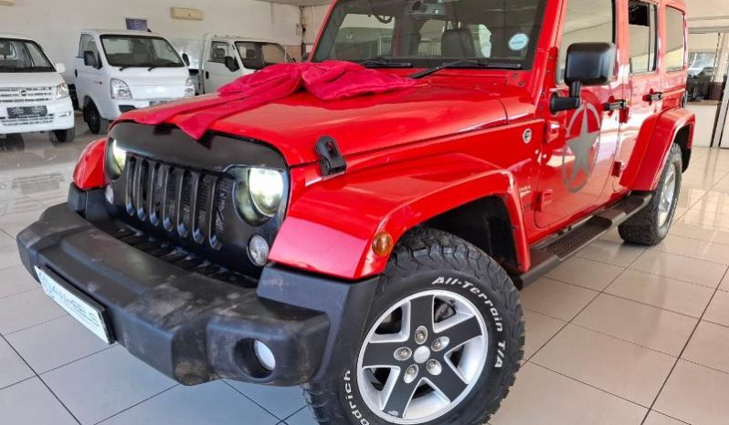 
								Jeep Wrangler Unlimited 3.6 Sahara At full									