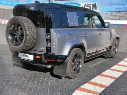 
										Land Rover Defender 110 3.0 D D300 X (221kW) full									
