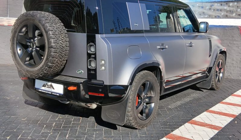
								Land Rover Defender 110 3.0 D D300 X (221kW) full									