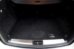 
										Mercedes Benz Ml Ml 320cdi 7G-Tronic full									