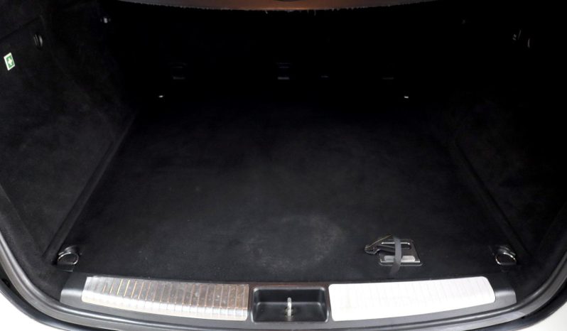 
								Mercedes Benz Ml Ml 320cdi 7G-Tronic full									