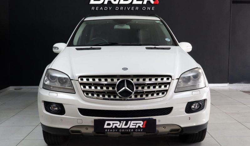 
								Mercedes Benz Ml Ml 320cdi 7G-Tronic full									
