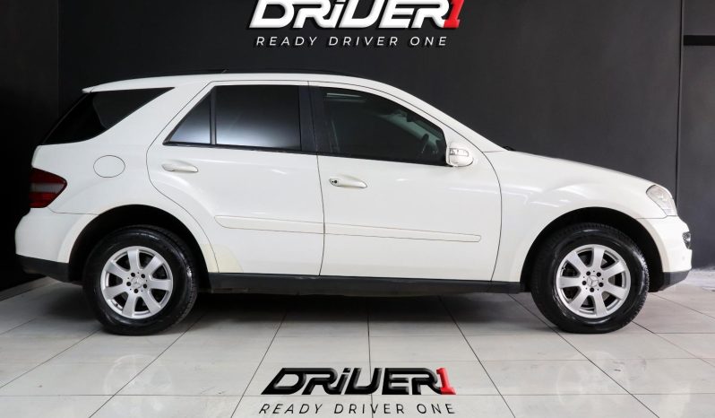
								Mercedes Benz Ml Ml 320cdi 7G-Tronic full									