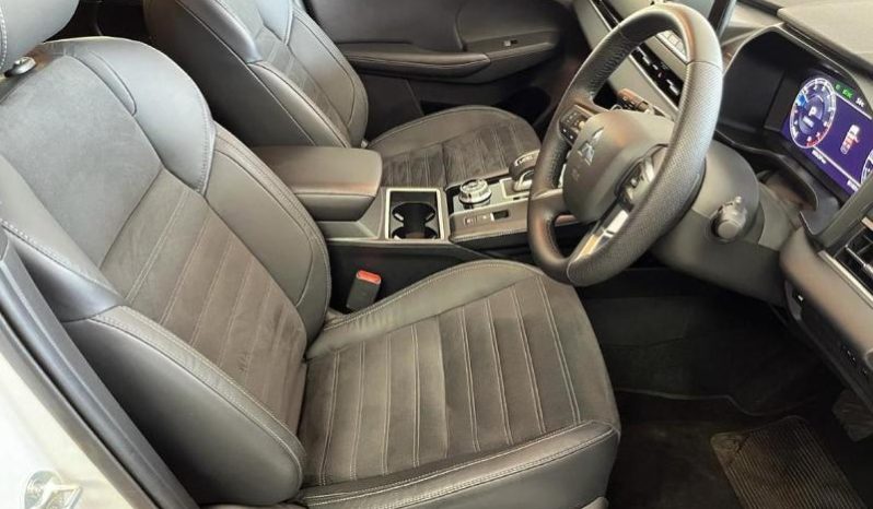 
								Mitsubishi Outlander 2.5 Gls Cvt full									