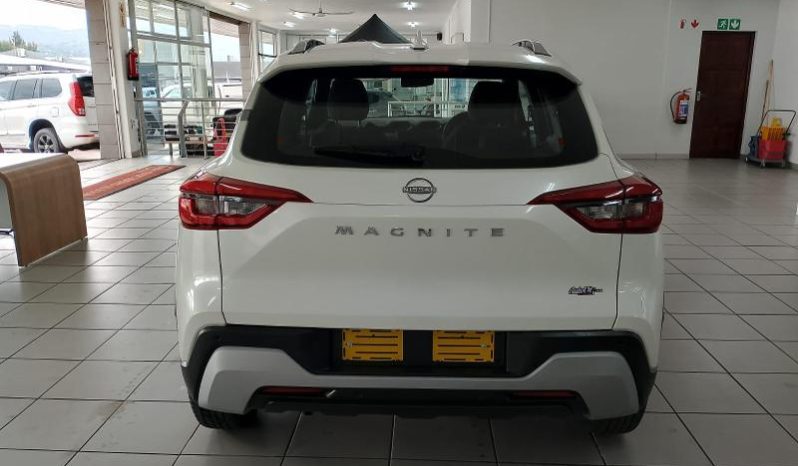
								Nissan Magnite 1.0 Visia full									